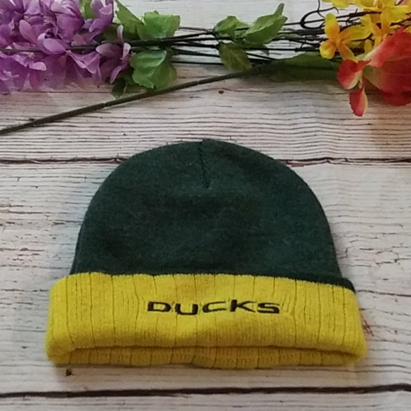 Oregon ducks hat - Picture 2 of 2